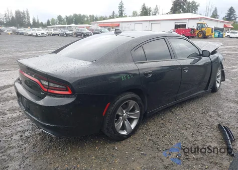 2016 Dodge Charger Sxt z USA, uszkodzony, nr VIN 2C3CDXHG6GH215677
